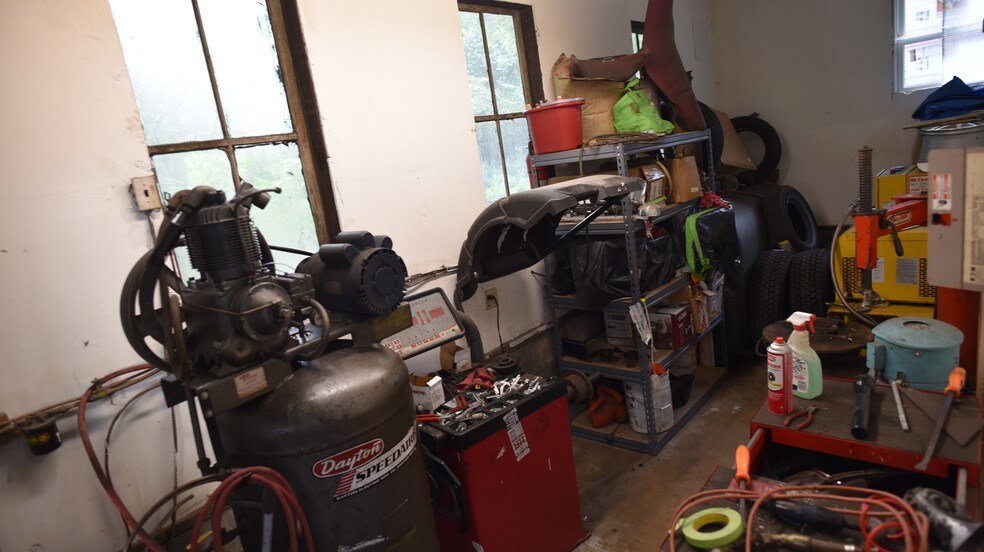 More Photos Of 56 Model Ave, Hopewell General Retail For Sale