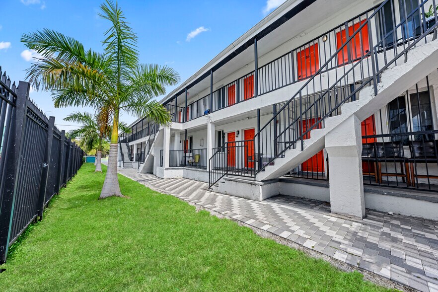More Photos Of 1829 NW 2nd Ct, Miami Multifamily For Sale