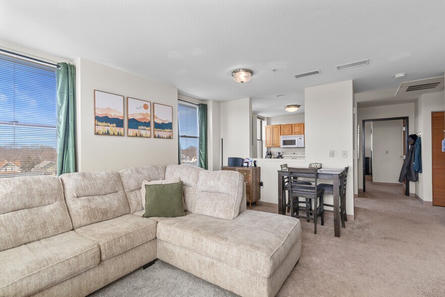 More Photos Of 1120 E Parkway Ave, Oshkosh Multifamily For Sale