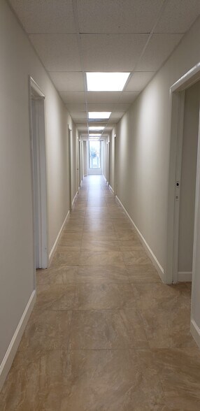 More Photos Of 3035 E Commercial Blvd, Fort Lauderdale Medical For Sale