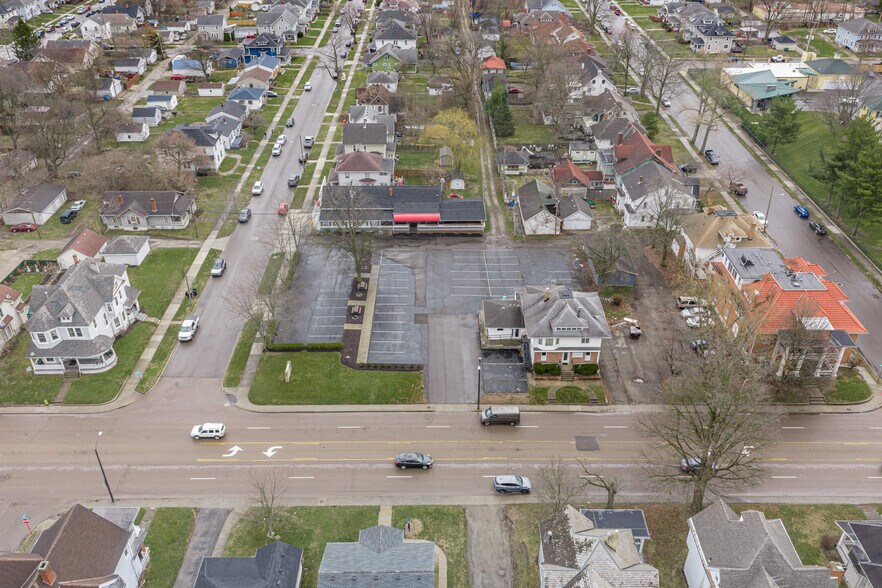 More Photos Of 227 E Cecil St, Springfield Restaurant For Sale