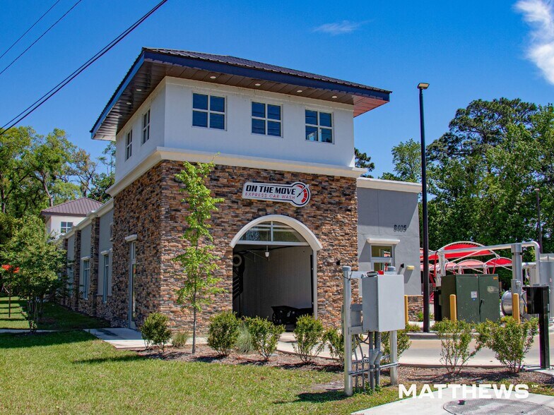 More Photos Of 8405 Beach Blvd, Jacksonville Service Station For Sale