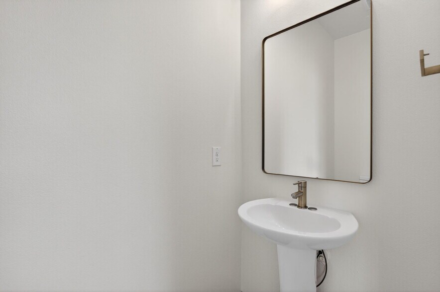 More Photos Of 3133 Cockrell Ave, Fort Worth Apartments For Sale
