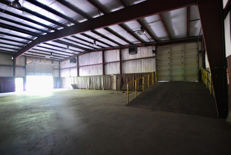 More Photos Of 139-165 Conalco Dr, Jackson Warehouse For Lease