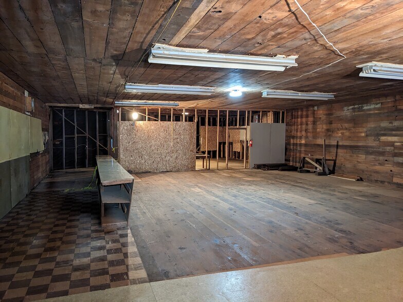 More Photos Of 121452 State Hwy 101, Orick Office For Sale