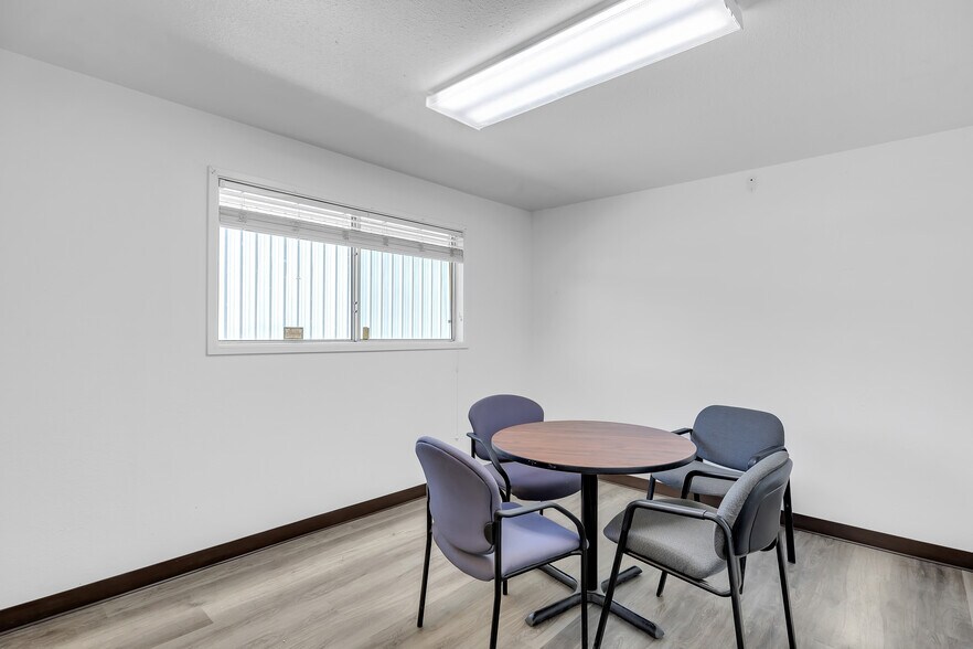 More Photos Of 20736 Longeway Rd, Sonora General Retail For Lease