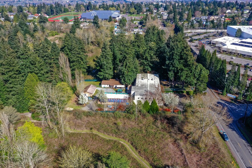 More Photos Of 2040 S 142nd St, Seatac General Retail For Sale