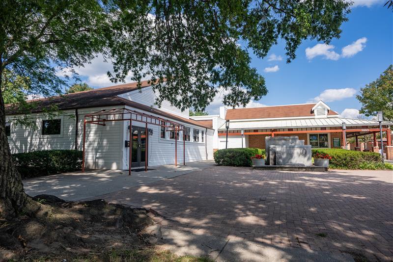 More Photos Of 5865 Robert Oliver Pl, Columbia Unknown For Sale