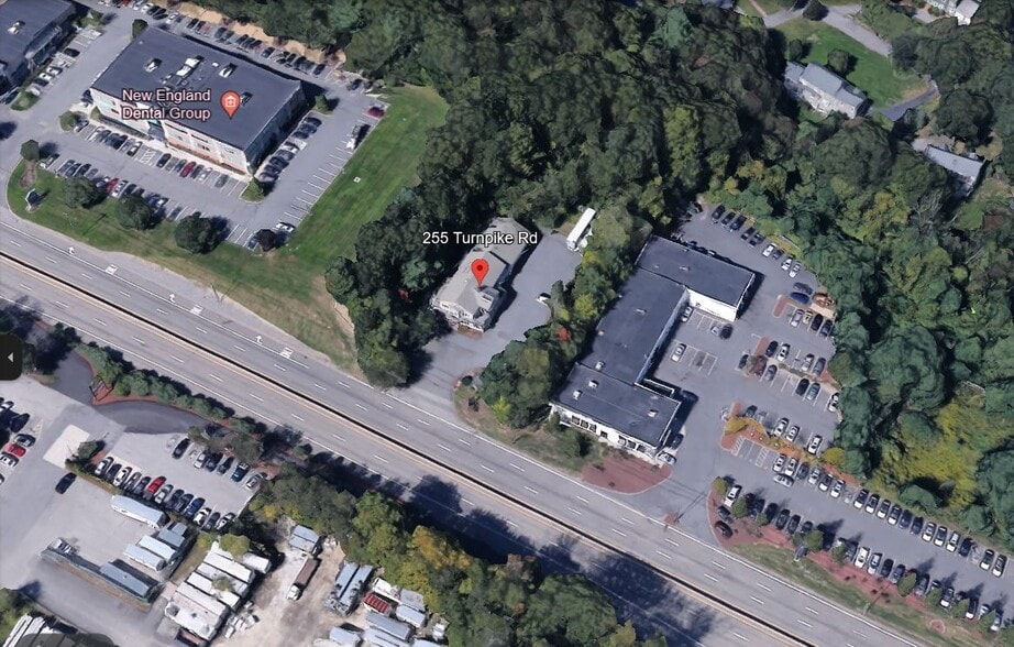 More Photos Of 255 Turnpike Rd, Southborough Freestanding For Lease