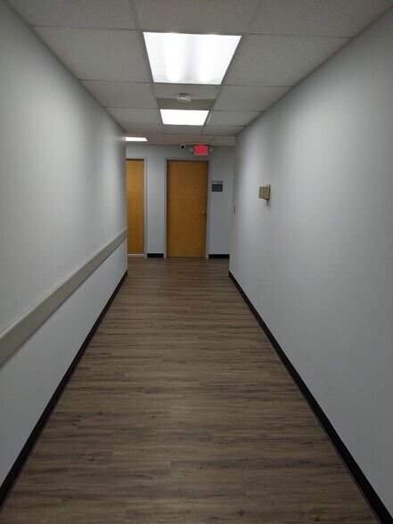 More Photos Of 6500 W Main St, Belleville Coworking Space