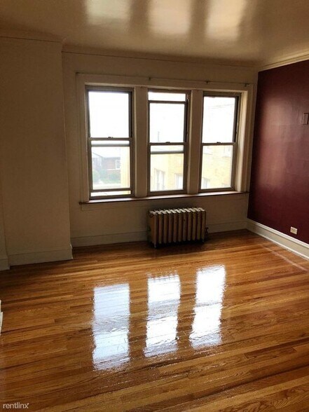 More Photos Of 7722-7732 S Jeffery Blvd, Chicago Apartments For Sale