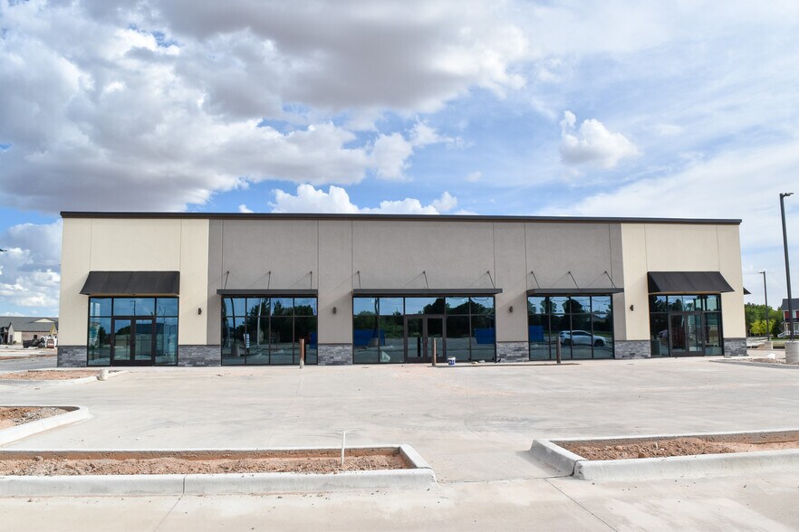 More Photos Of 4501 114th st, Lubbock Storefront Retail Office For Lease