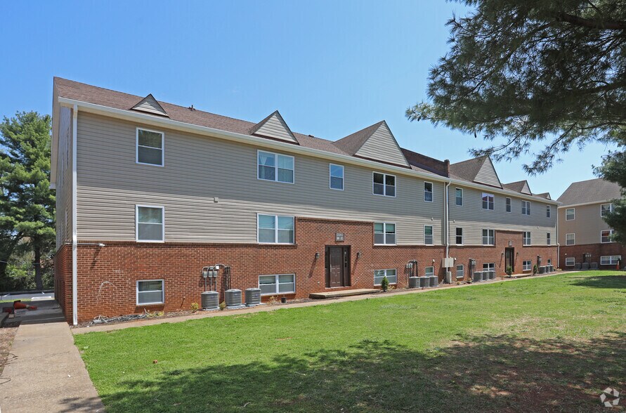 Primary Photo Of 4823 Rutgers St NW, Roanoke Apartments For Sale