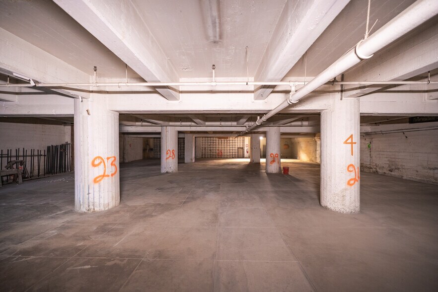 More Photos Of 800-810 Traction Ave, Los Angeles Office For Sale