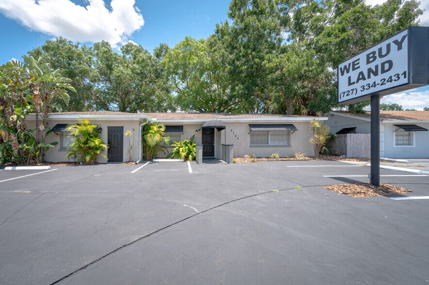 More Photos Of 5105 Memorial Hwy, Tampa Office Residential For Sale