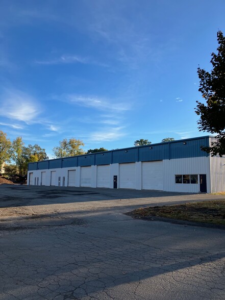 Primary Photo Of 405 New State Rd, Manchester Warehouse For Lease