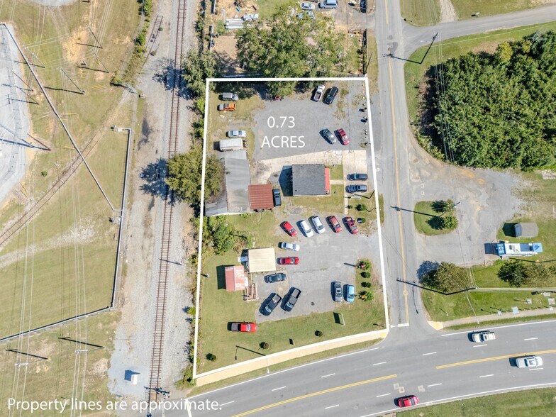 More Photos Of 36 W Butler St NW, Rome Specialty For Sale