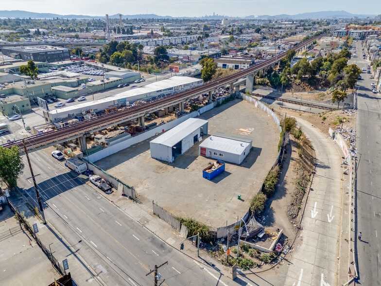 Primary Photo Of 1019 High St, Oakland Manufacturing For Lease