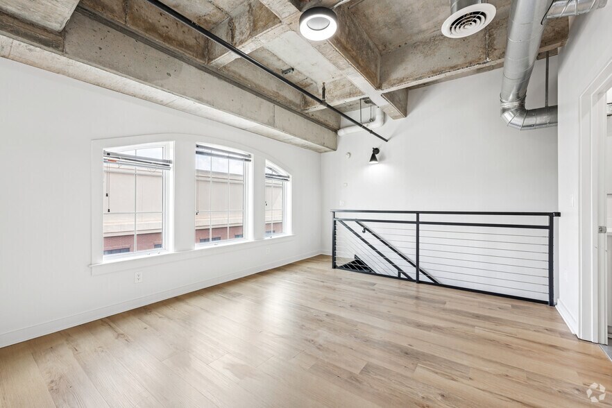 More Photos Of 232 19th St NW, Atlanta Apartments For Lease