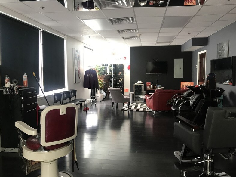 More Photos Of 2940 Dekalb Pike, Norristown Freestanding For Sale