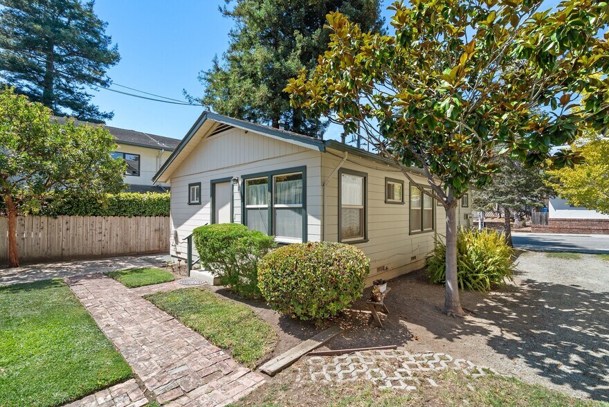 More Photos Of 516 Capitola Ave, Capitola Multifamily For Sale
