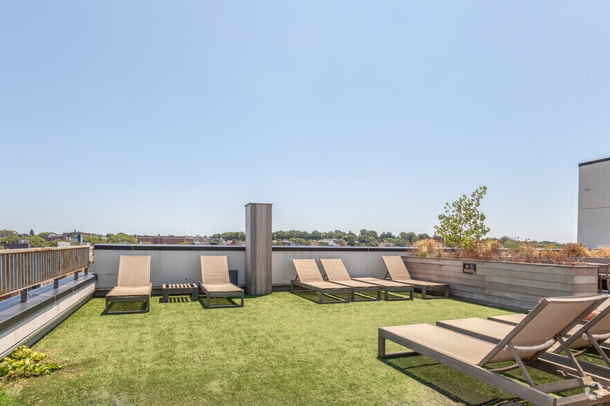 More Photos Of 635 4th Ave, Brooklyn Apartments For Lease