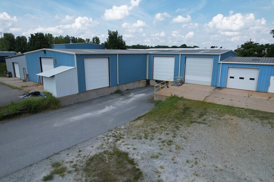 More Photos Of 435 Senn Rd, Inman Manufacturing For Sale