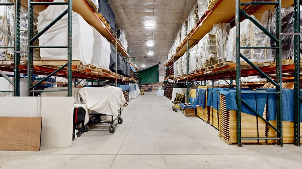 More Photos Of 730 Main St, Oxford Industrial For Lease