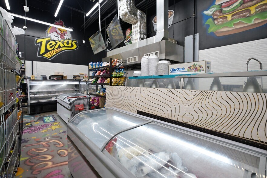 More Photos Of 937 State St, Bridgeport Storefront For Sale