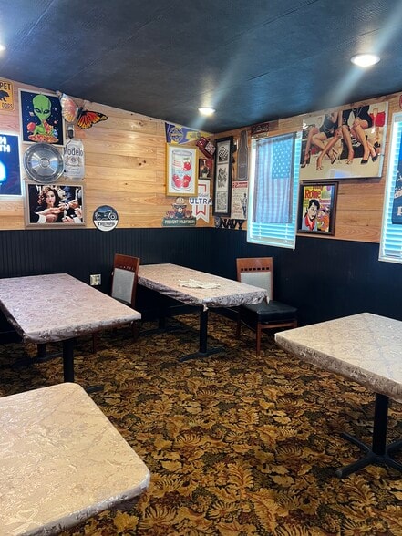 More Photos Of 5535 Calder Ave, Beaumont Restaurant For Lease
