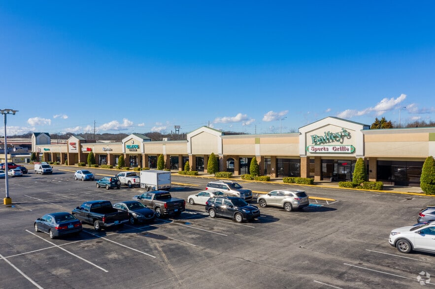 More Photos Of 756 Rivergate Pky, Goodlettsville Unknown For Lease