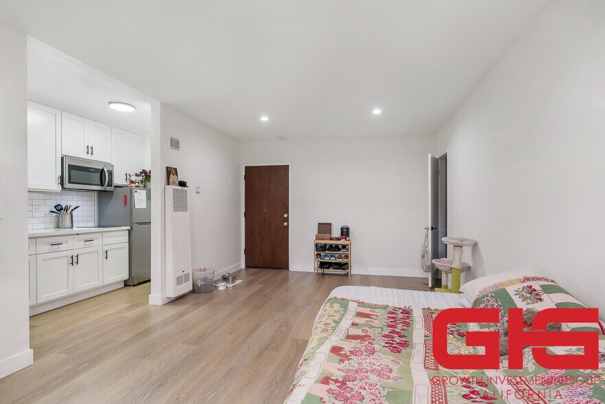 More Photos Of 259 N Euclid Ave, Pasadena Apartments For Sale