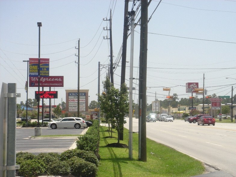 More Photos Of 12101-12139 Jones Rd, Houston General Retail For Lease
