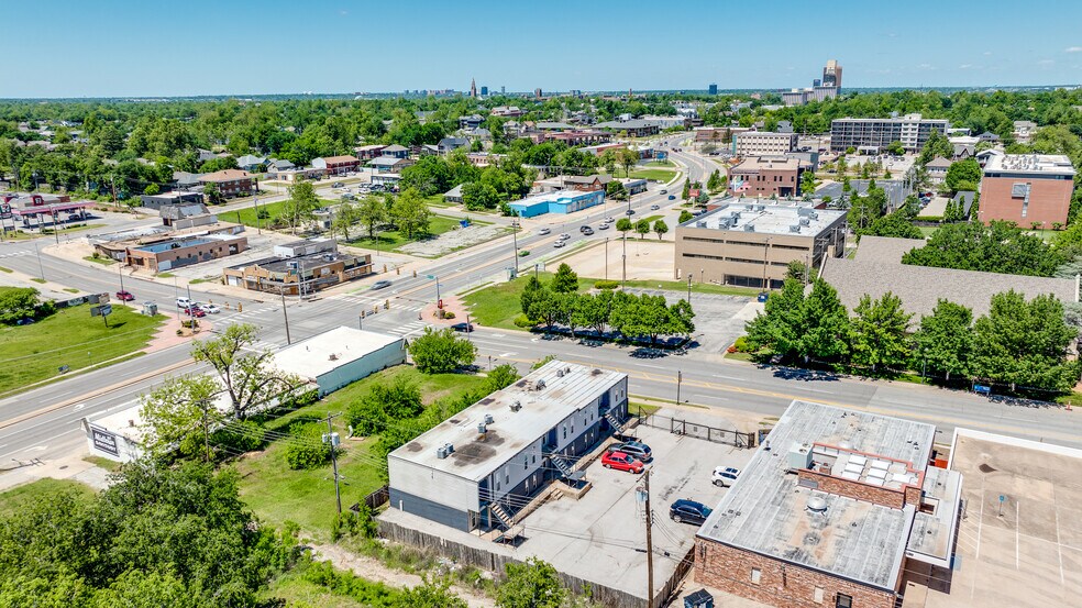 More Photos Of NW 10th St & N Classen Blvd, Oklahoma City Apartments For Sale