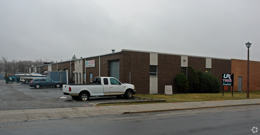 Primary Photo Of 68 E Jefryn Blvd, Deer Park Manufacturing For Lease