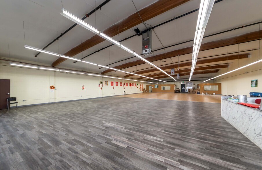 More Photos Of 1635-1645 W Valley Blvd, Alhambra General Retail For Sale