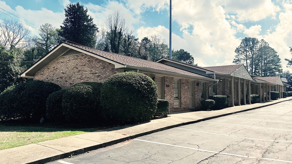More Photos Of 3594 Old Chamblee Tucker Rd, Atlanta Medical For Lease
