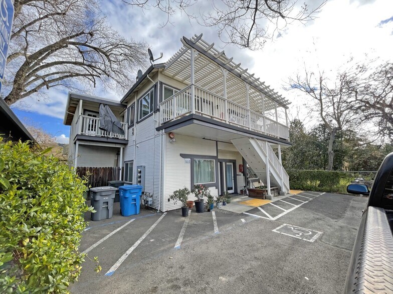 More Photos Of 17505 Sonoma Hwy, Sonoma Apartments For Sale