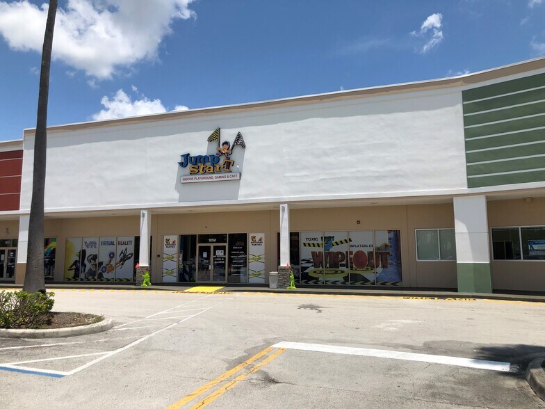 More Photos Of 10101-10501 Pines Blvd, Pembroke Pines Unknown For Lease