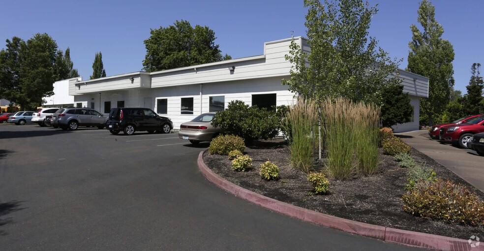 More Photos Of 808 NW Buchanan Ave, Corvallis Office For Sale