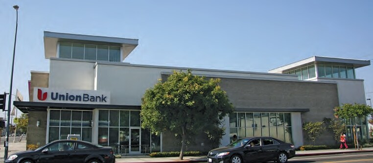 More Photos Of 3060 Crenshaw Blvd, Los Angeles Unknown For Lease
