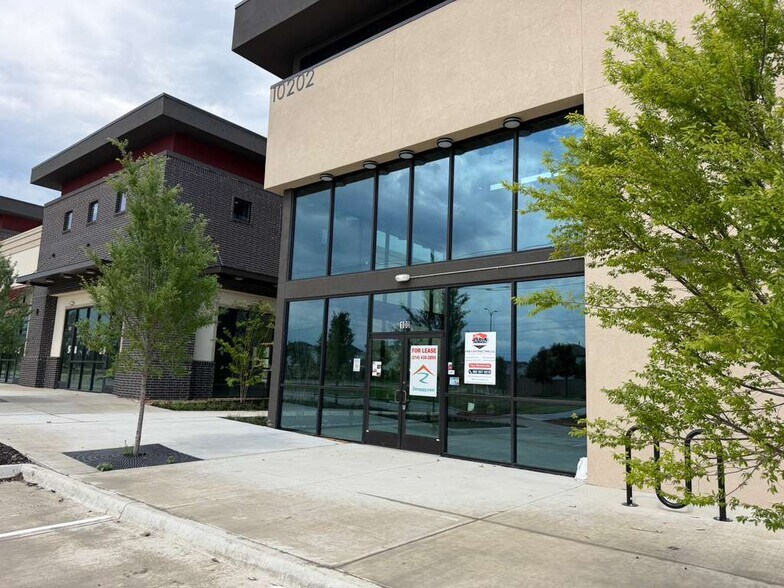 More Photos Of 10202 Coit Rd, Frisco Freestanding For Lease