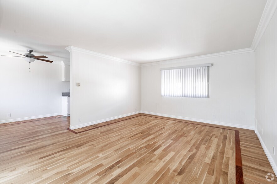 More Photos Of 6635 Wilkinson Ave, North Hollywood Apartments For Sale