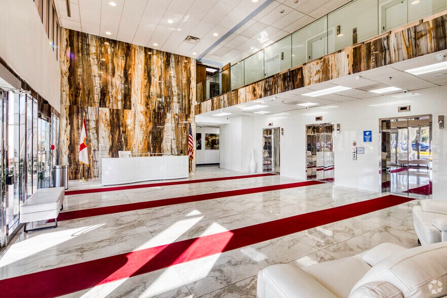 More Photos Of 410 S Ware Blvd, Tampa Loft Creative Space For Sale