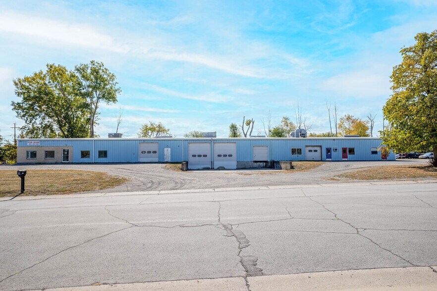 More Photos Of 8 Apollo Dr, Batavia Warehouse For Sale