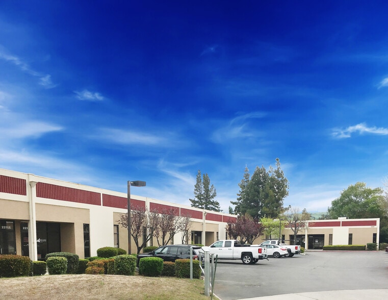 Primary Photo Of 2211 Fortune Dr, San Jose Research And Development For Lease