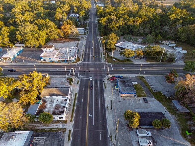 More Photos Of 2301 NW 6th St, Gainesville Freestanding For Sale
