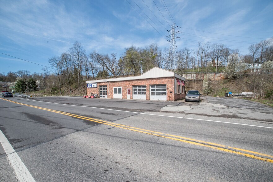 More Photos Of 6220 Library Rd, Bethel Park Auto Repair For Sale