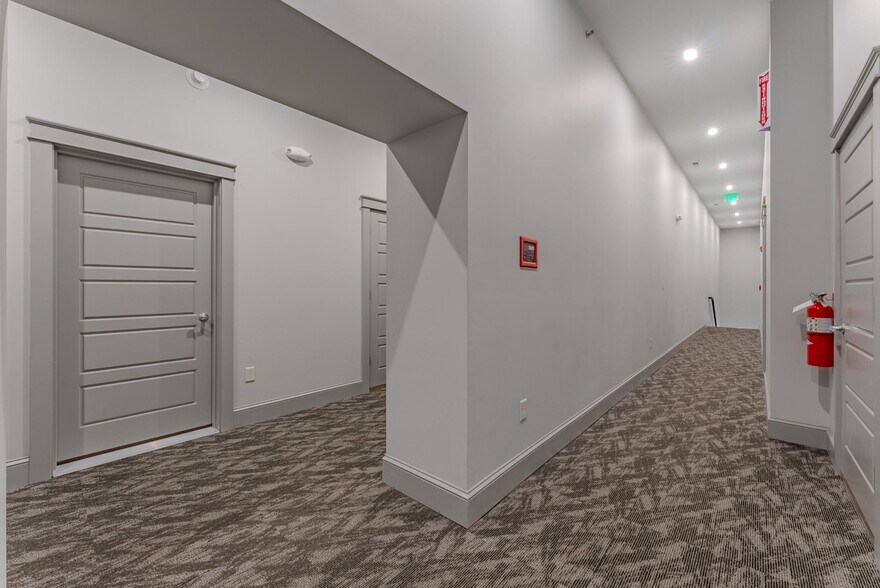 More Photos Of 78 W Canal St, Wabash Apartments For Sale