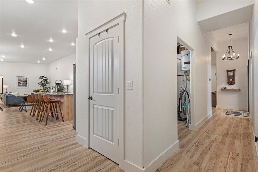 More Photos Of 1905 2nd St, Baker City Storefront Retail Residential For Sale